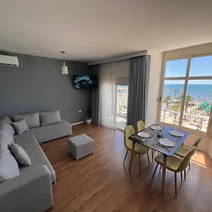 Lägenhetshotell Wave Beachfront, Durrës